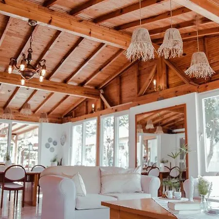 Pansiyon Oase Garden Çıralı
